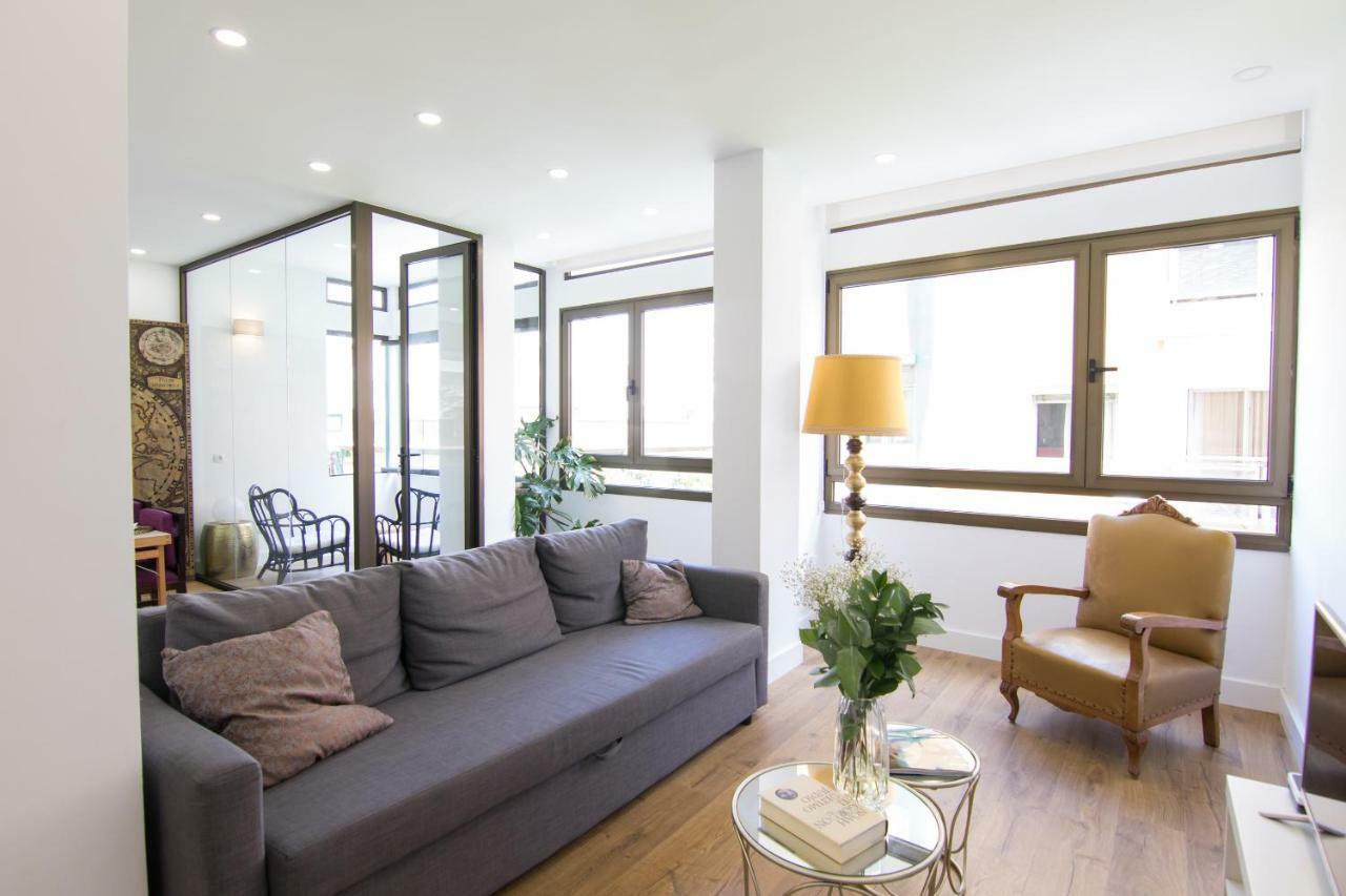 Homeforguest Stylish And Modern Apartment Overlooking Las Canteras Las Palmas de Gran Canaria Exterior photo